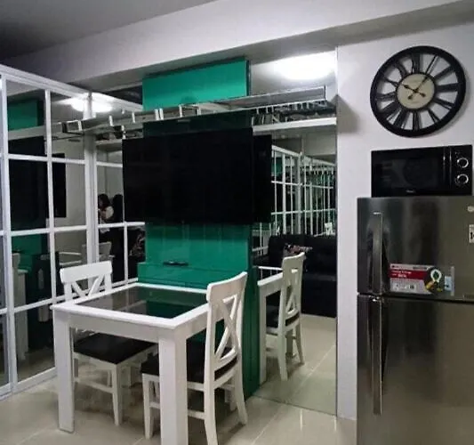 One-bedroom At Shell Residences マニラ市